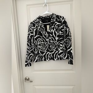 Ann Taylor Size 8 Black Geo Cotton Blend Lightweight Cropped Jacket NWT